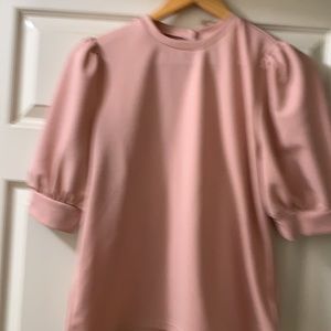 Mauve Ladies Top with Puffy mid-arm length sleeves